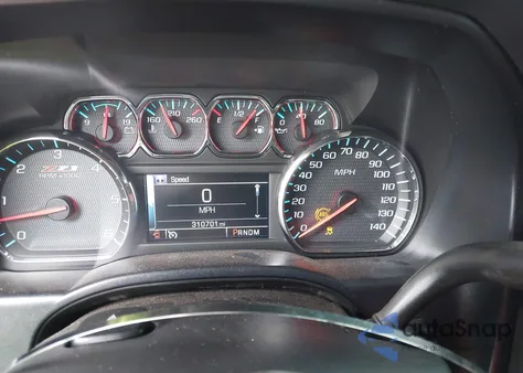 2014 Chevrolet Silverado 1500 2Lt z USA, uszkodzony, nr VIN 3GCUKREC7EG225313